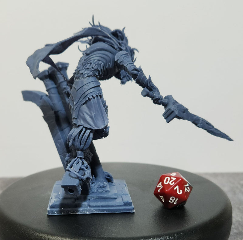 Dark Blade Beast Miniature