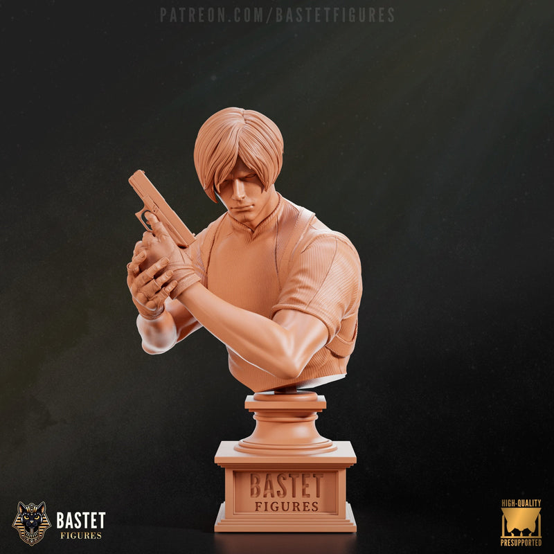 Leon - Resident Evil -  1:8 Scale Figure & Busts