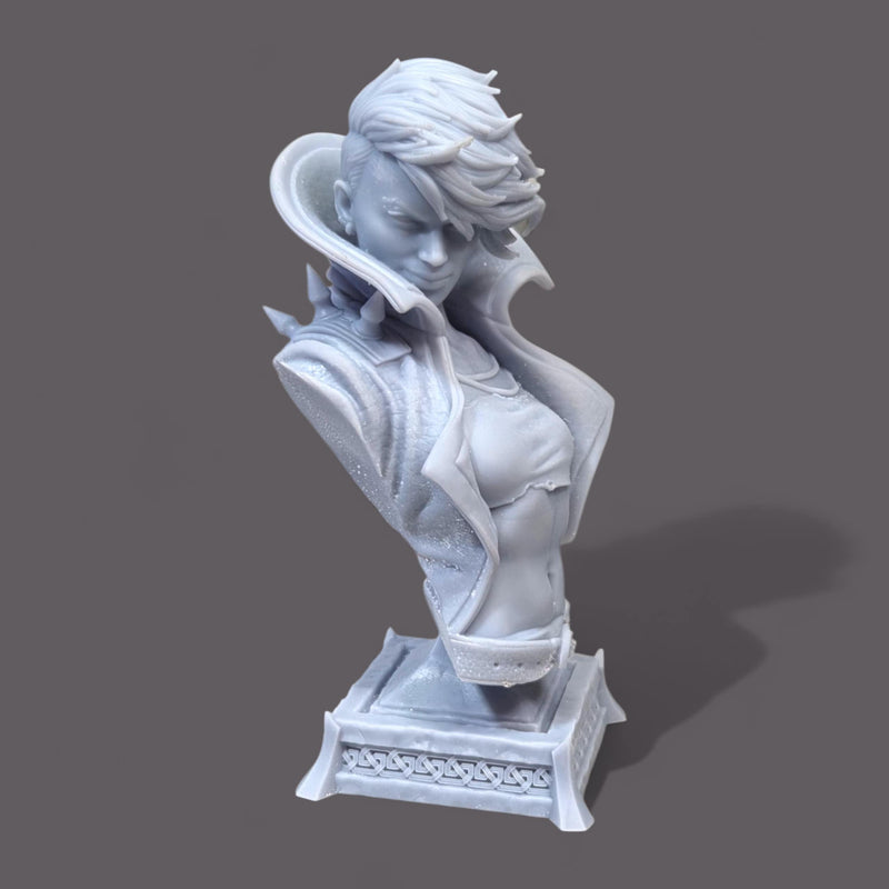 Black Lotus Katerina – Fantasy Rogue Miniature & Bust