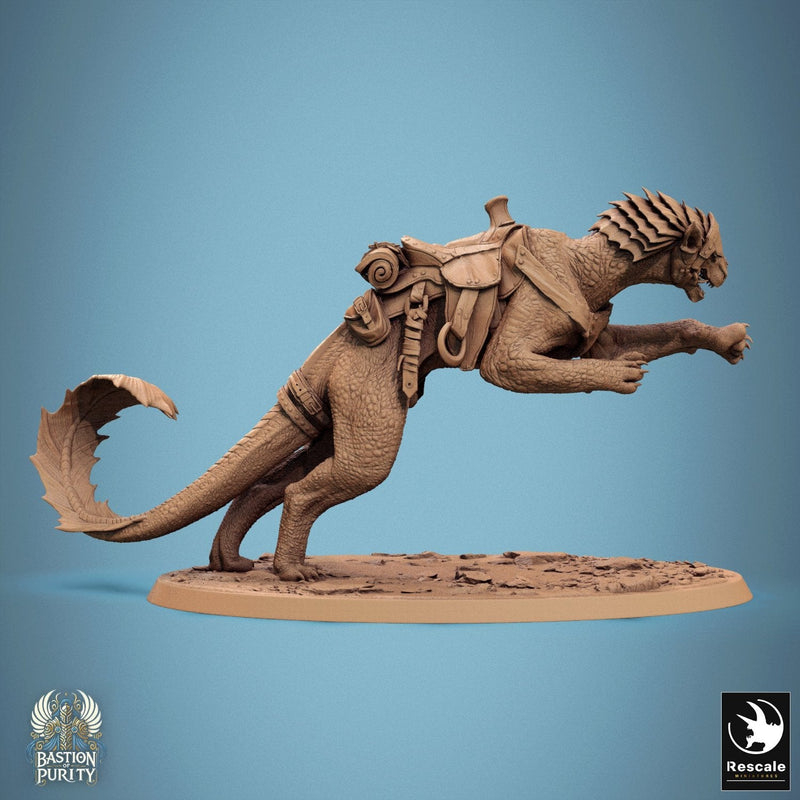 Solaris Panthera - Saddled