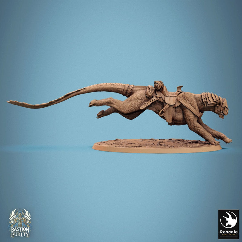 Solaris Panthera - Saddled