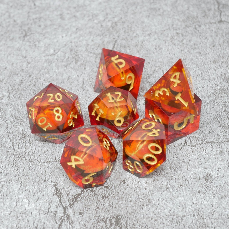 1d6 Moving Eye Sharp Edge DnD Dice | Acrylic RPG Gaming Dice