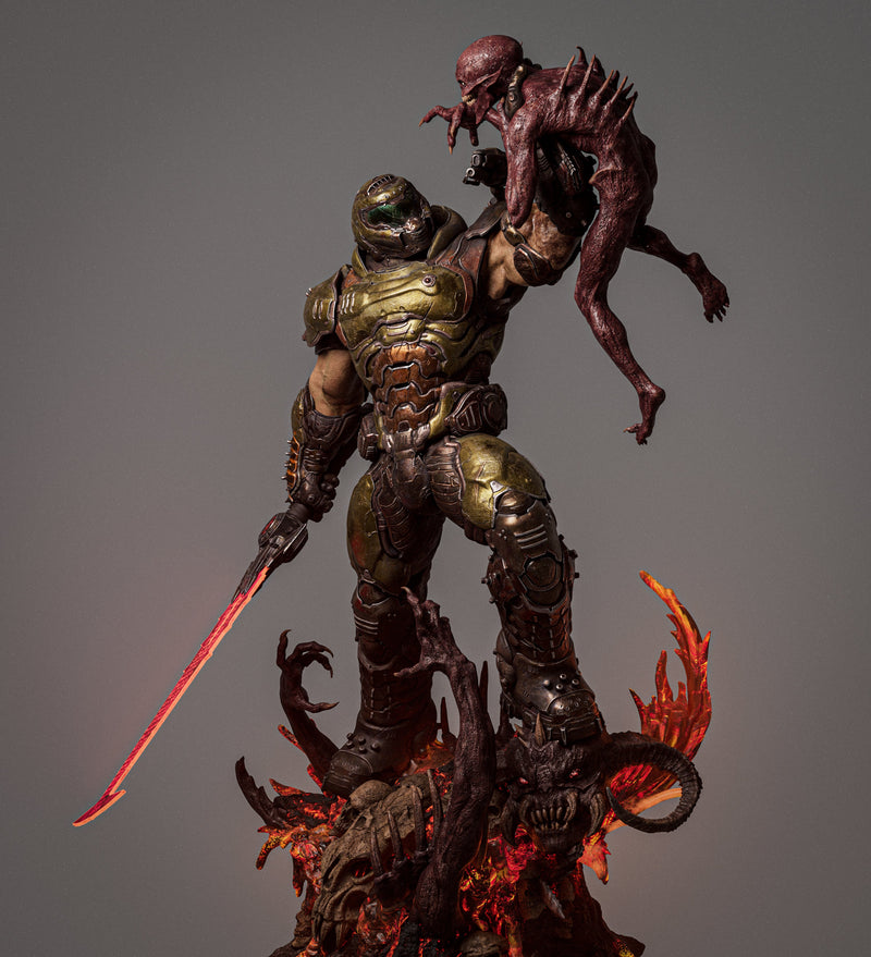 Doom Slayer - 1:6 & 1:9 Scale Figures