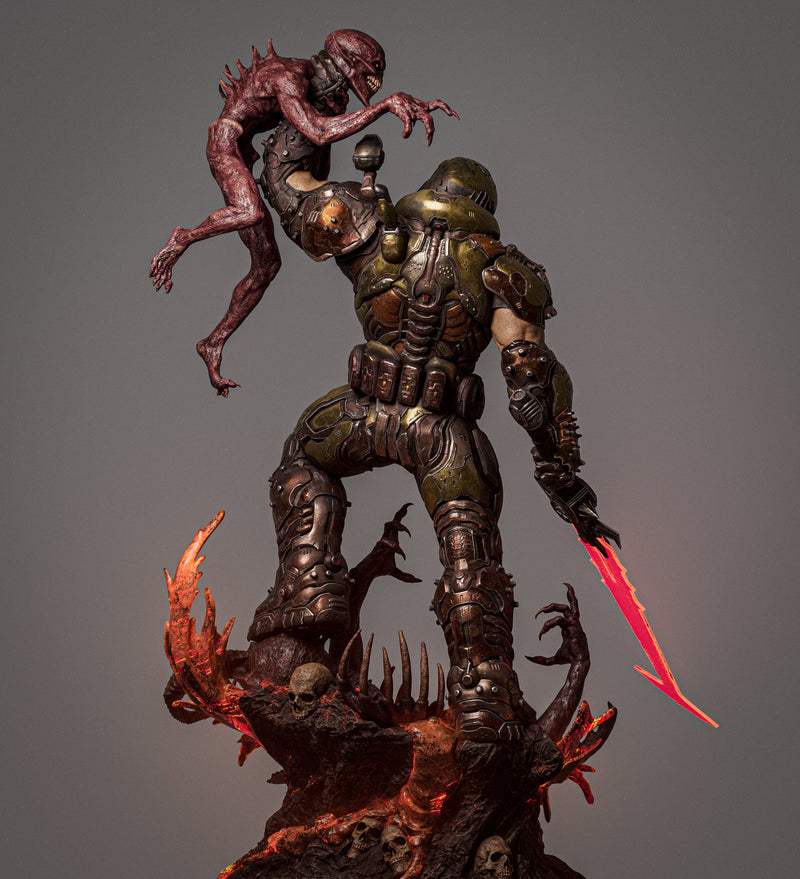Doom Slayer - 1:6 & 1:9 Scale Figures